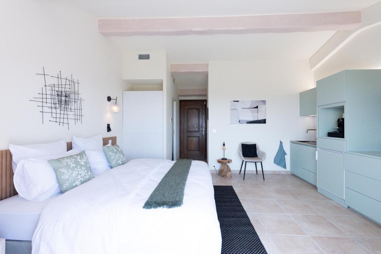 Appartement Terre d'Orizon à Tourrettes-sur-Loup Extérieur photo
